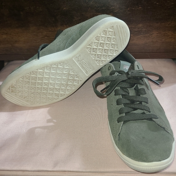 Puma women's Vikky green suede casual sneakers size  7 - Picture 7 of 12